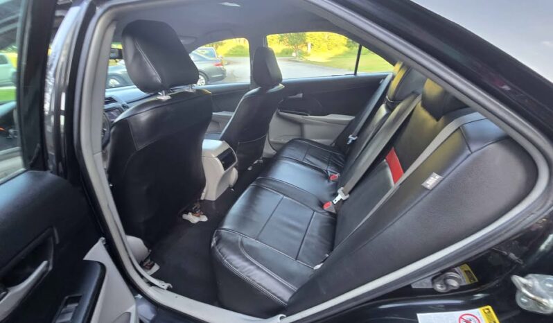 
								2014 Toyota Camry LE full									