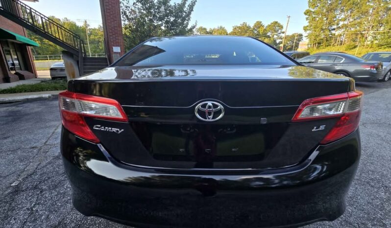
								2014 Toyota Camry LE full									