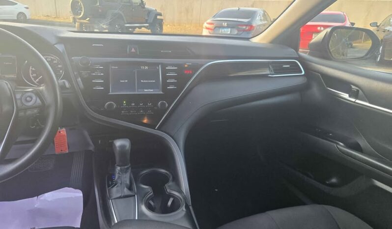 
								2018 Toyota Camry LE full									