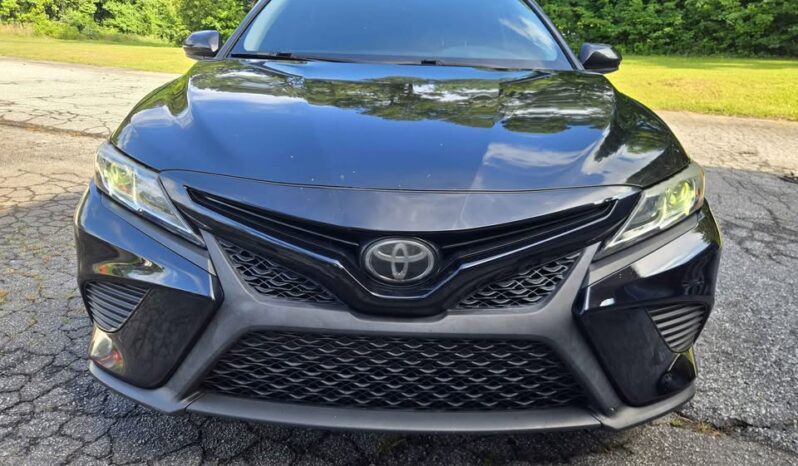 
								2019 Toyota Camry SE full									