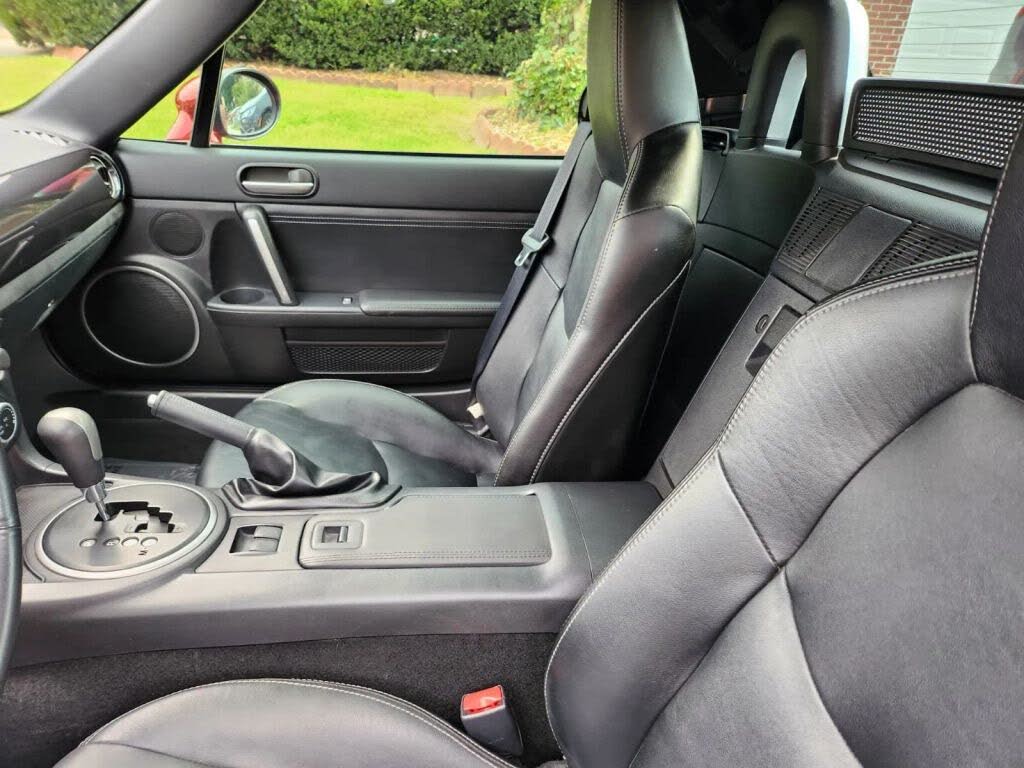 2015 Mazda MX-5 Miata Grand Touring Hard Top - Photo 12