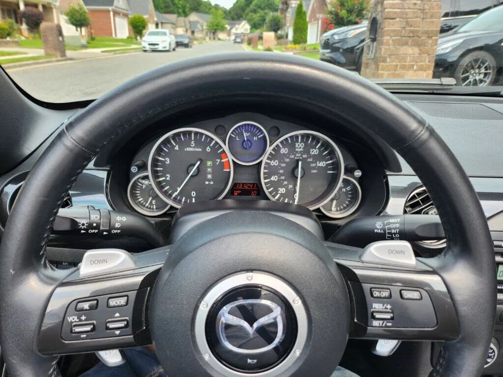 2015 Mazda MX-5 Miata Grand Touring Hard Top - Photo 11