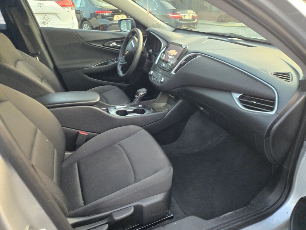 2021 Chevrolet Malibu - Photo 10