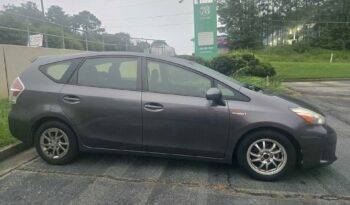 
										2016 Toyota Prius V full									