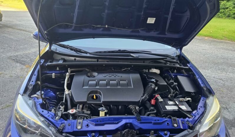 
								2017 Toyota Corolla SE full									