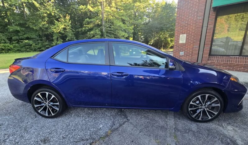 
								2017 Toyota Corolla SE full									