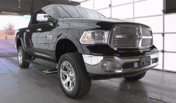 
										2018 RAM 1500 Laramie full									