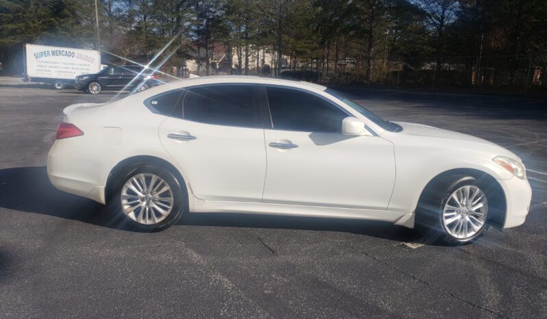 
								2010 Infiniti M37x full									