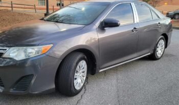 
										2013 Toyota Camry LE full									