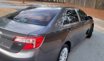 
										2013 Toyota Camry LE full									