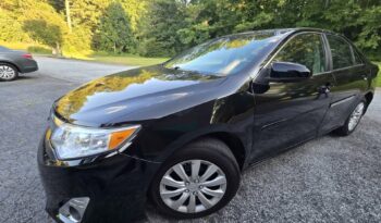 
										2014 Toyota Camry LE full									