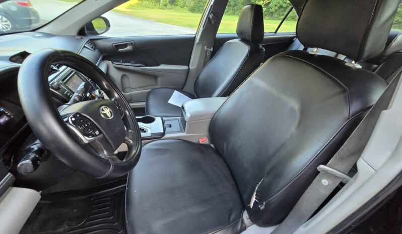 
								2014 Toyota Camry LE full									