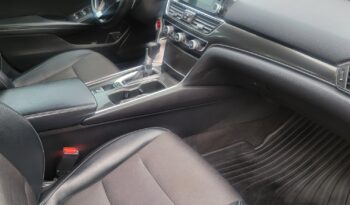 
										2018 Honda Accord full									