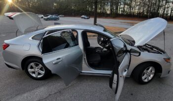 
										2021 Chevy Malibu LT full									