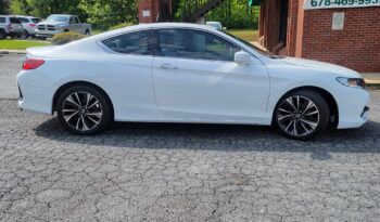 
										2017 Honda Accord Coupe full									