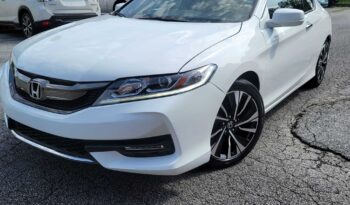 
										2017 Honda Accord Coupe full									