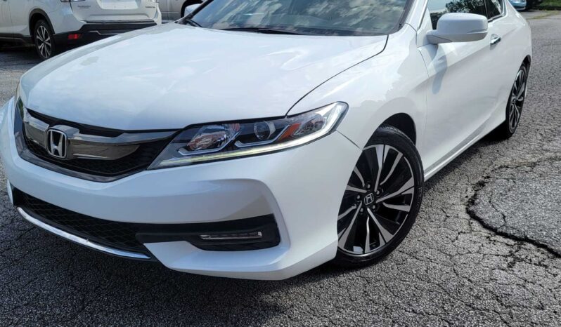 
								2017 Honda Accord Coupe full									