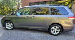 2012 Toyota Sienna LE