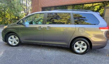 2012 Toyota Sienna LE