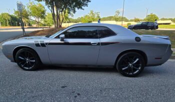 
										2013 Dodge Challenger full									