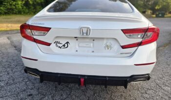 
										2019 HONDA ACCORD full									