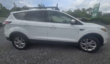 
										2017 Ford Escape full									