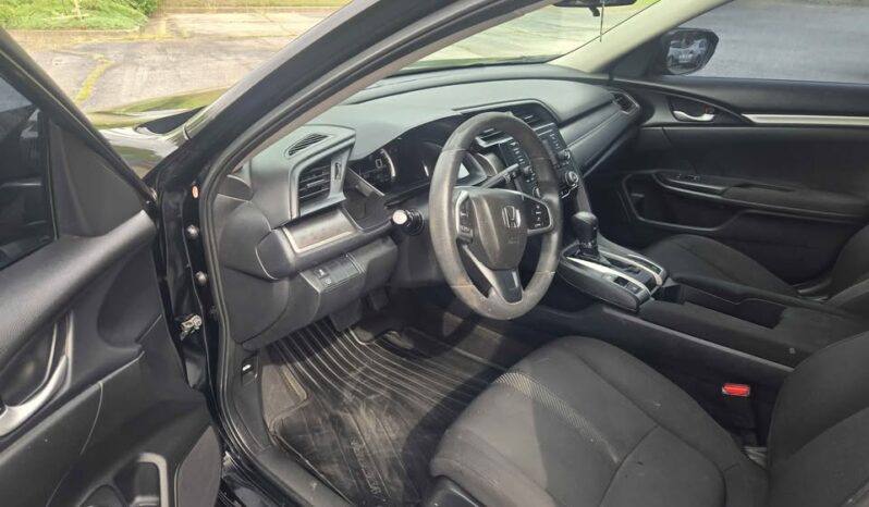 
								2017 Honda Civic LX full									