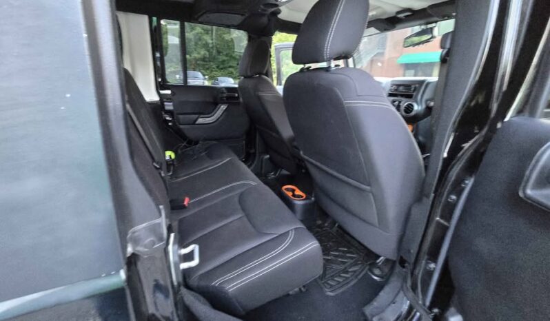 
								2015 Jeep Wrangler full									
