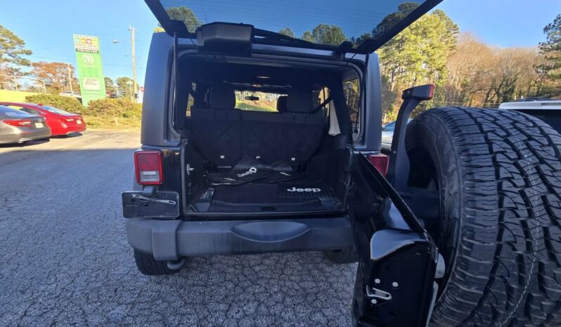 
								2012 Jeep Wrangler full									