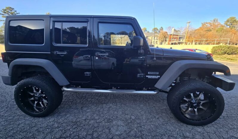 
								2012 Jeep Wrangler full									