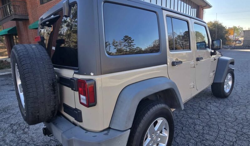 
								2016 Jeep Wrangler full									