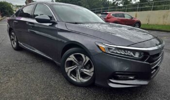 2018-Honda-Accord-16
