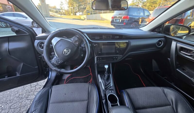 
								2019 Toyota Corolla SE full									