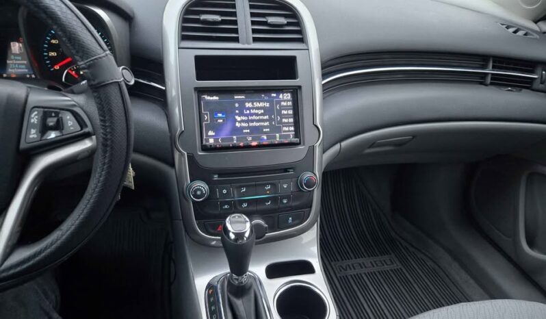 
								2015 Chevrolet Malibu full									