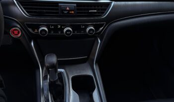 
										2021 Honda Accord LX full									