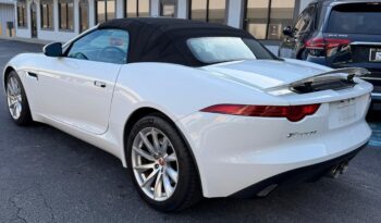 
										2017 Jaguar F-TYPE Premium Convertible full									