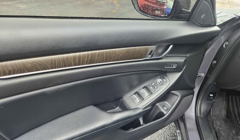 
								2018 Honda Accord EX-L full									