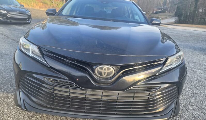 
								2018 Toyota Camry LE full									