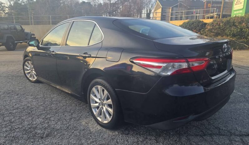 
								2018 Toyota Camry LE full									