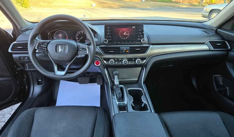 
								2020 Honda Accord LX full									