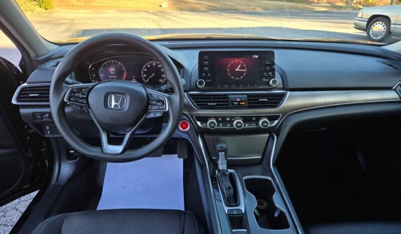 
								2020 Honda Accord LX full									