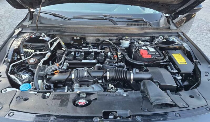 
								2020 Honda Accord LX full									