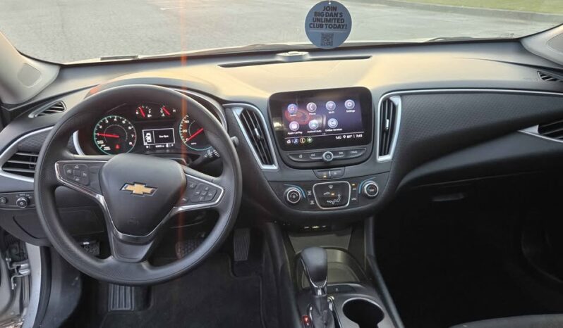 
								2021 Chevrolet Malibu LT full									