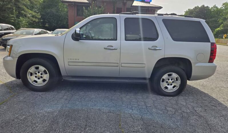 
								2011 Chevrolet Tahoe full									