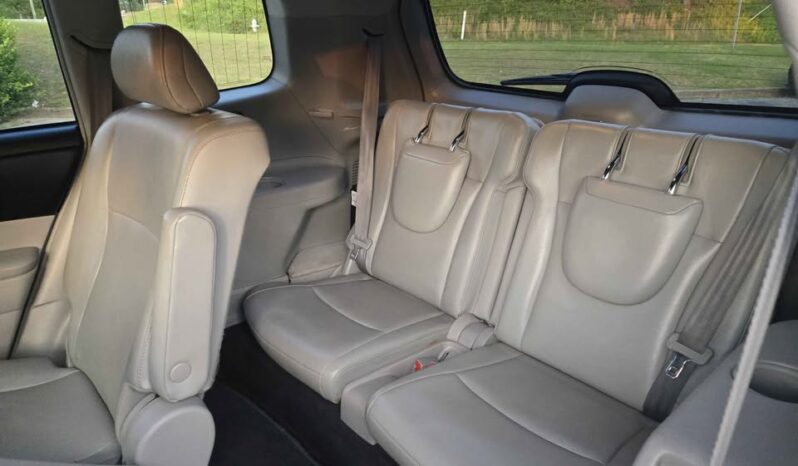 
								2012 Toyota Highlander full									