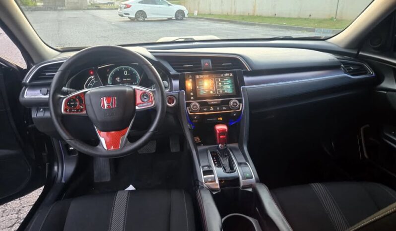 
								2016 Honda Civic full									