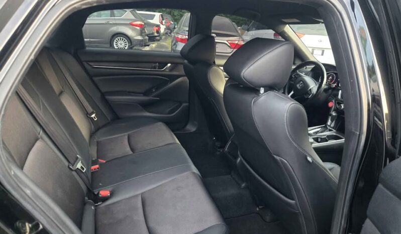 
								2019 Honda Accord full									