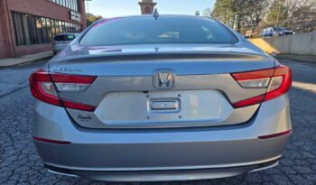 
										2019 Honda Accord EX full									