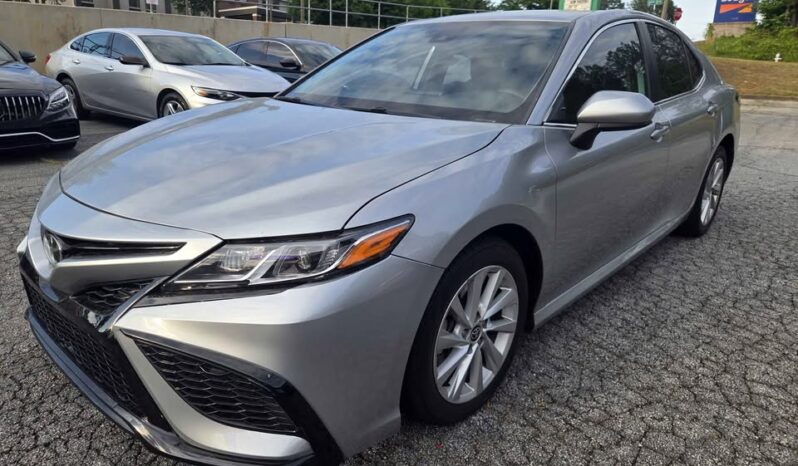 
								2021 Toyota Camry LE full									