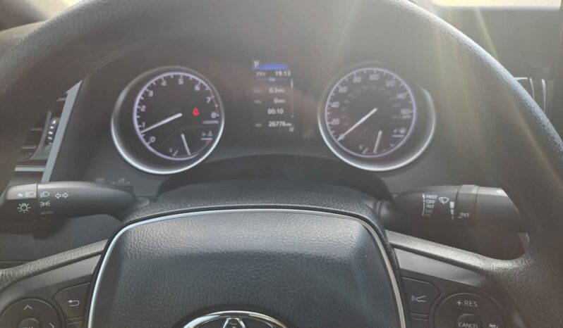 
								2021 Toyota Camry LE full									